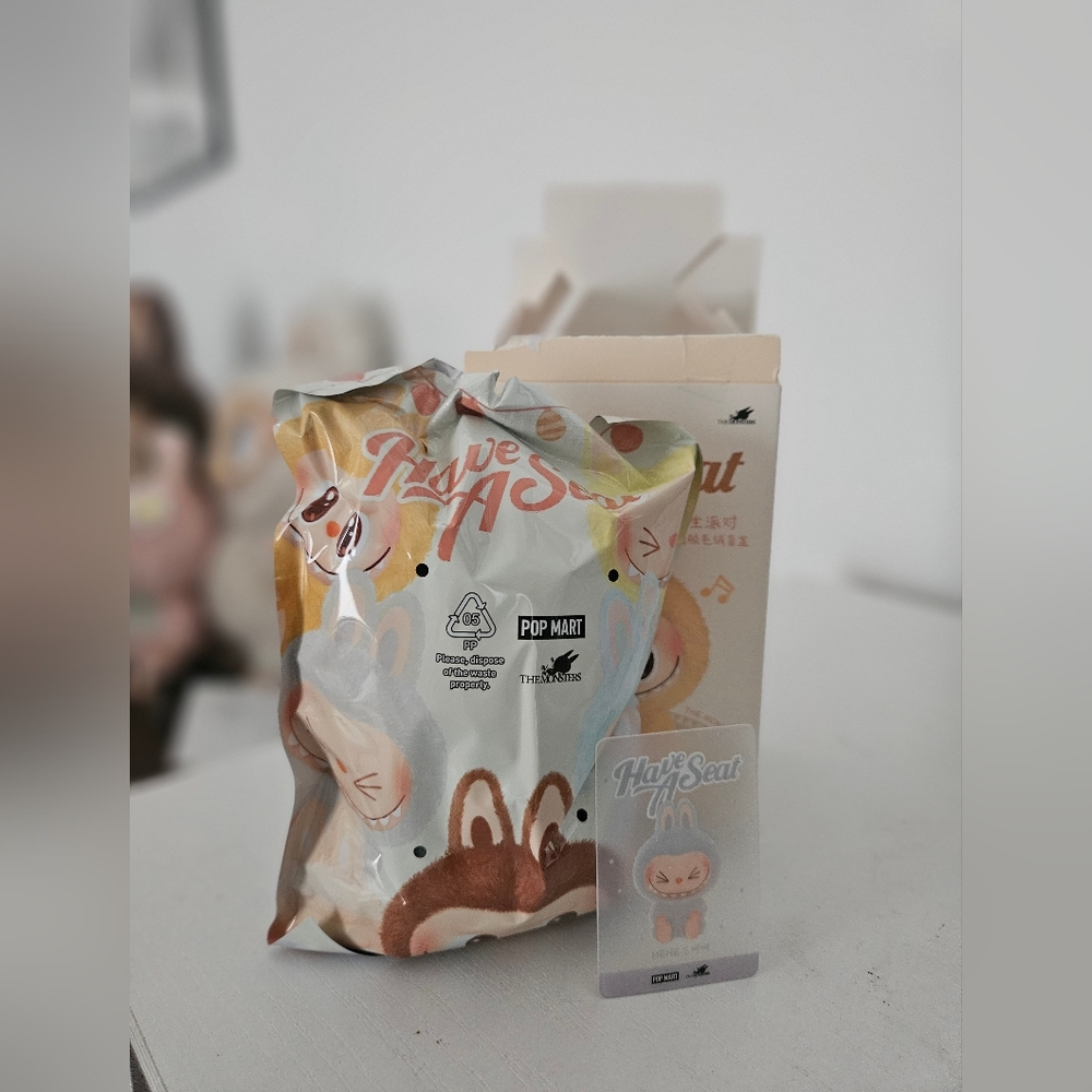 Have A Seat Labubu Keychain Popmart - HEHE
